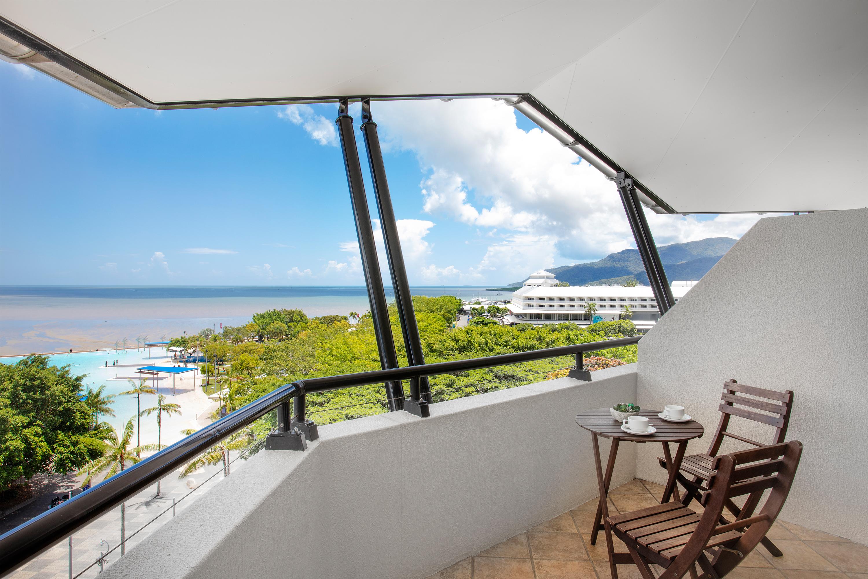 Mantra Esplanade Hotel Cairns Eksteriør billede