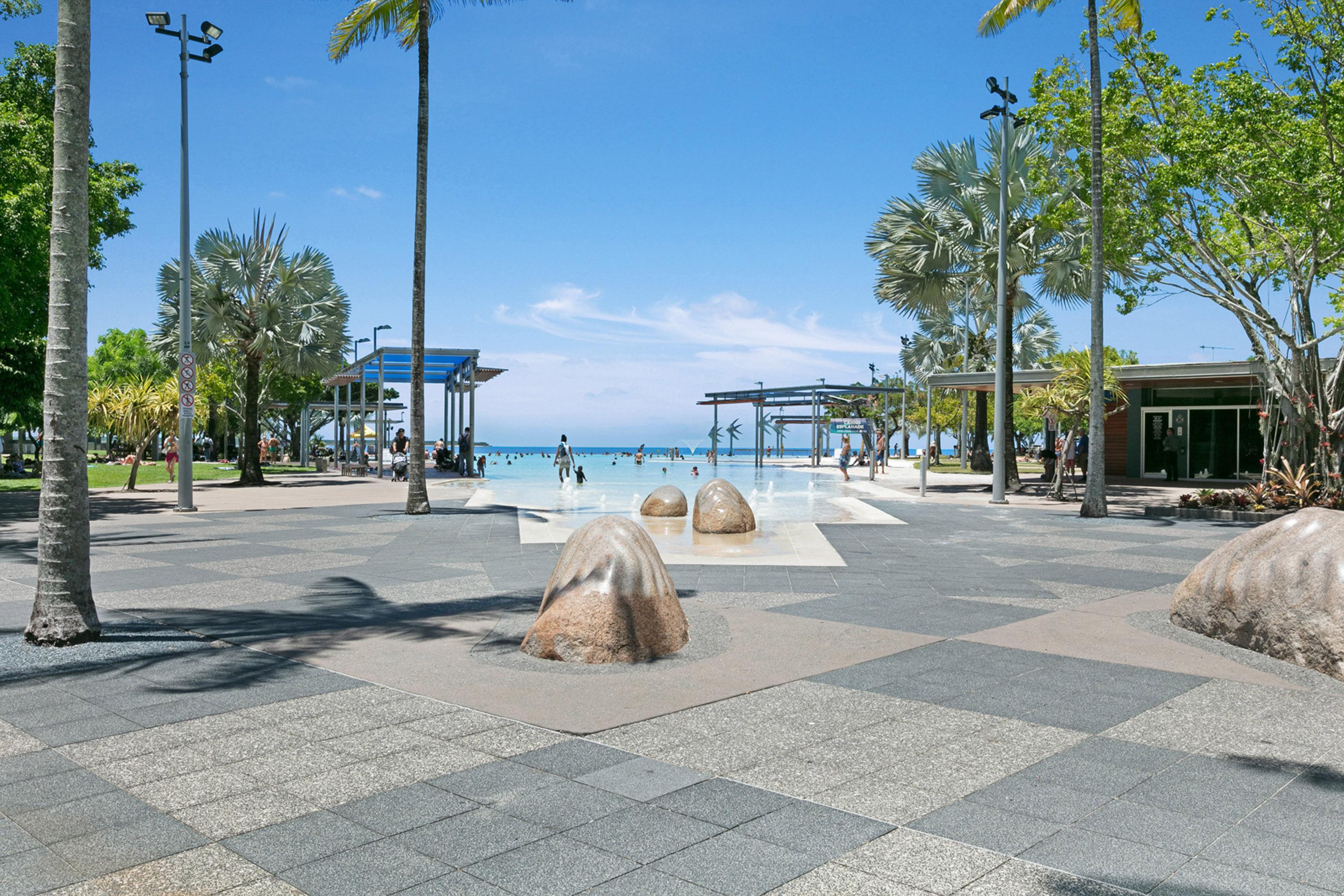 Mantra Esplanade Hotel Cairns Eksteriør billede